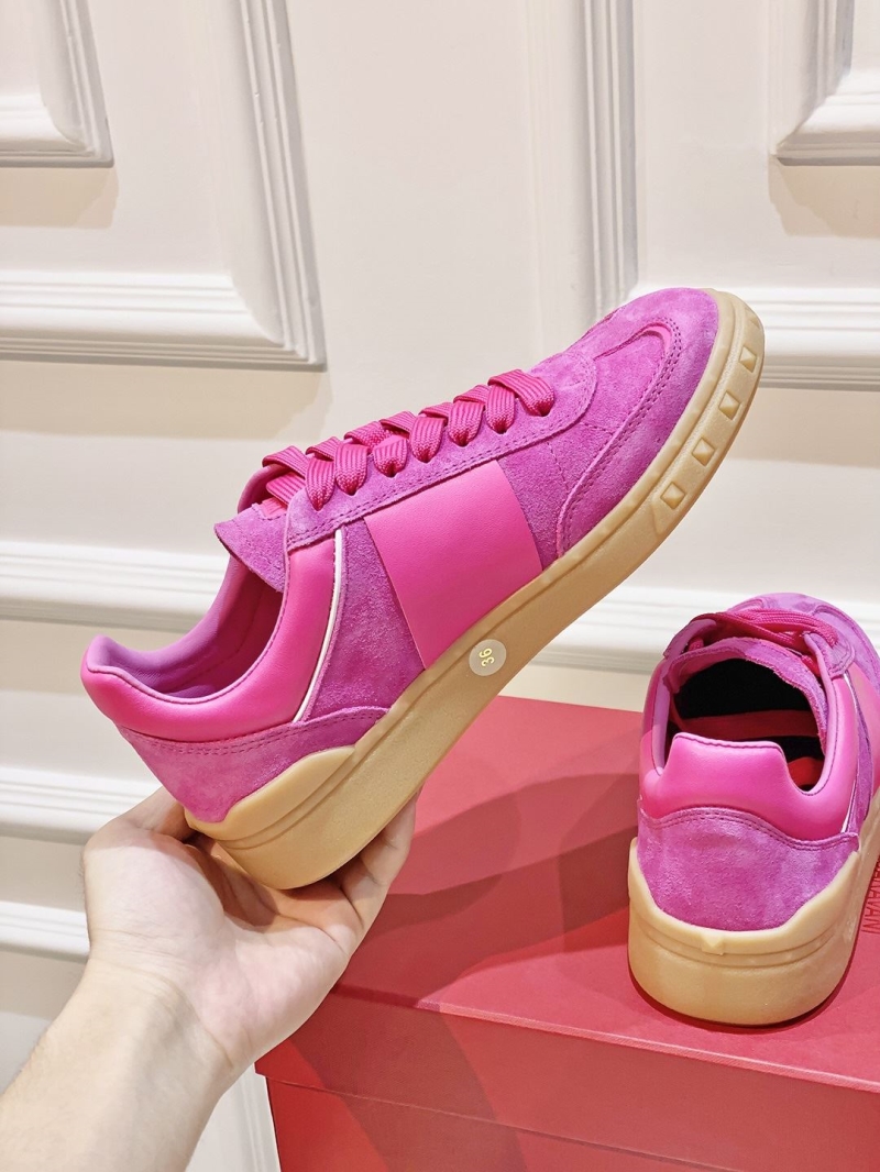 Valentino Sneakers